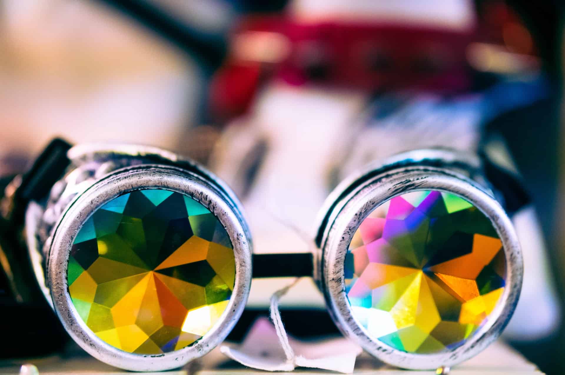 shallow focus photography of sunglasses color blindness