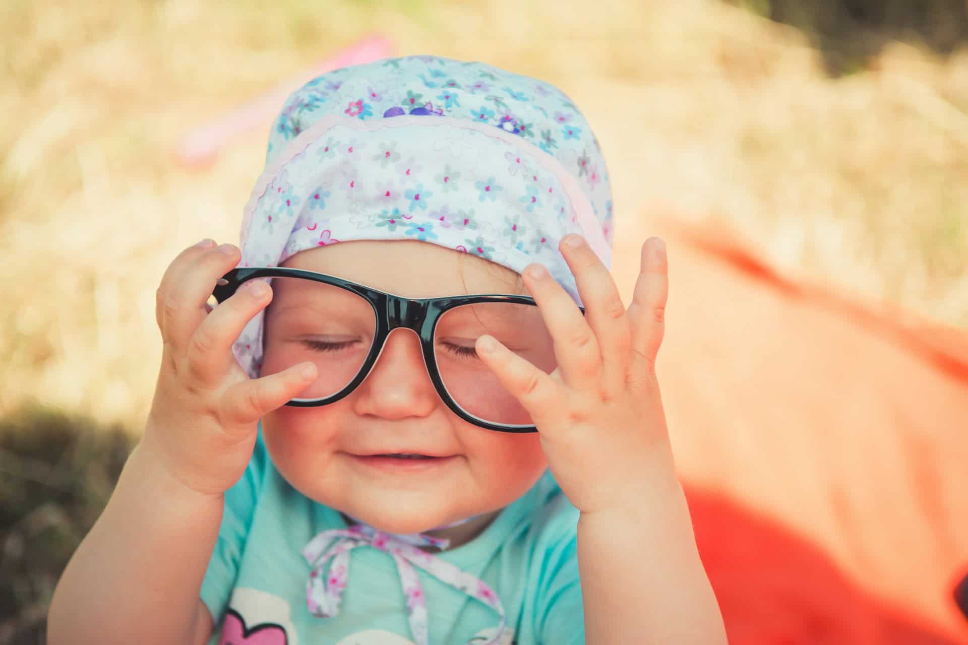 Learn Why Should an Infant Wear Glasses
